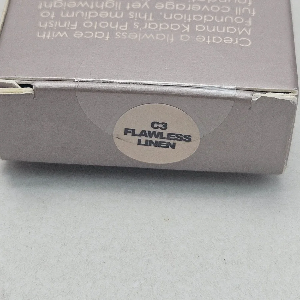 MANNA KADAR BEAUTY Photo Finish‎ Foundation 1 OZ C3 Flawless Linen #83216 Tube